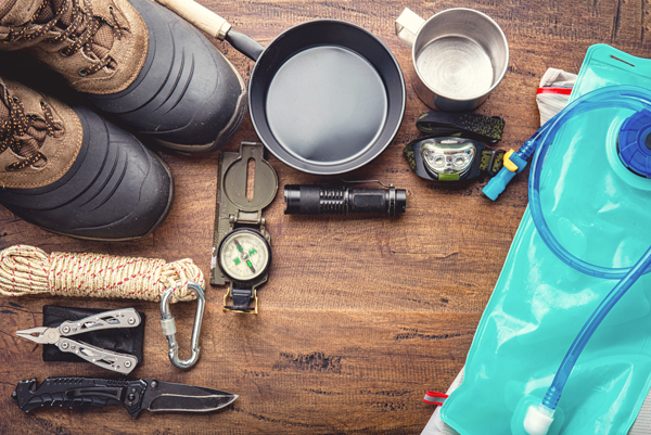 物置のカビ取り・予防対策完全ガイド原因・除去方法・収納のコツをプロが解説