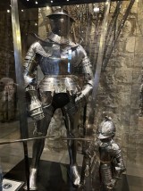 ロンドン塔のカラスや幽霊、王冠、宝飾品など気になる見どころとは？ 世界遺産 トリドリ