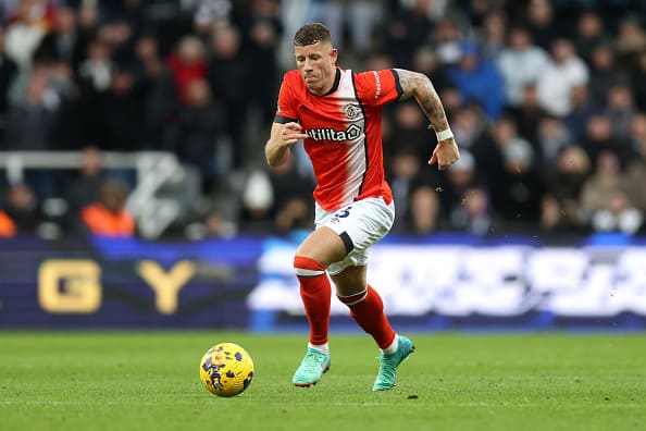 明らかに狙われていた」ルートン・タウン、橋岡大樹がプレミア初先発も 。失点の起点で地元メディアが糾弾「壊滅的な敗北だ」フットボールチャンネル