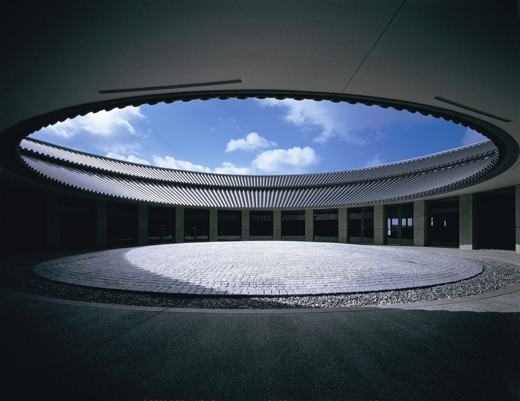 兵庫県立淡路夢舞台国際会議場 ホームメイト