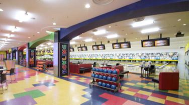 神戸六甲ボウル、ジェームス山グランドボウル、 AREA-Do三田ボウリングセンターを拠点に加盟５