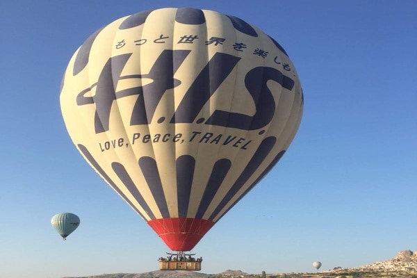 トルコ・カッパドキア気球の魅力！見どころやツアー料金などを解説NEWT ニュート