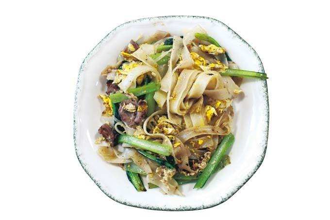 今週の週替わりランチ＞パッシーユ Pad See