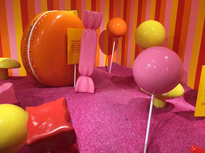 フォトジェニックなピンク色の世界の旅キャンペーン乳がん.jp