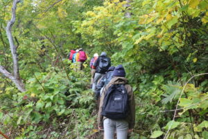 ネイチャートレッキング 神仙沼・半月湖ニセコアウトドアセンタ