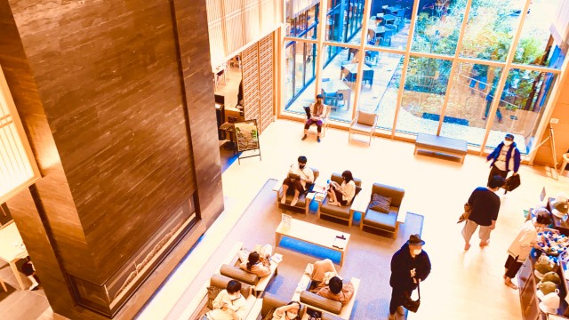 巷で噂の温泉で蕎麦もソフトクリームも堪能♪綱島源泉 湯けむりの庄新川崎.jp