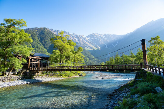 河童橋たもとの 絶景の宿上高地ホテル白樺荘 -