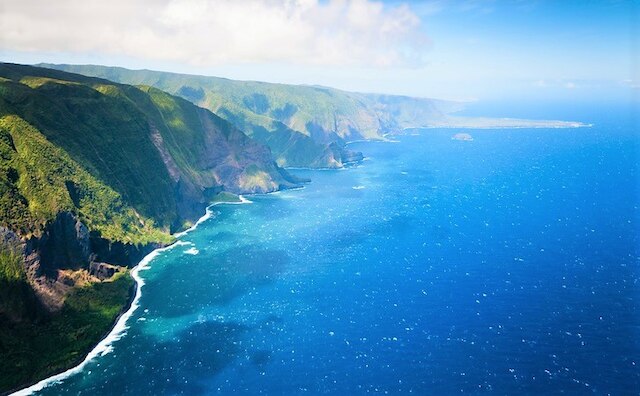 ハワイのモロカイ島はハワイアンの魂が残る島Akimama - アウトドアカルチャーのニュースサイト