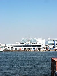 博多港 - Wikipedia