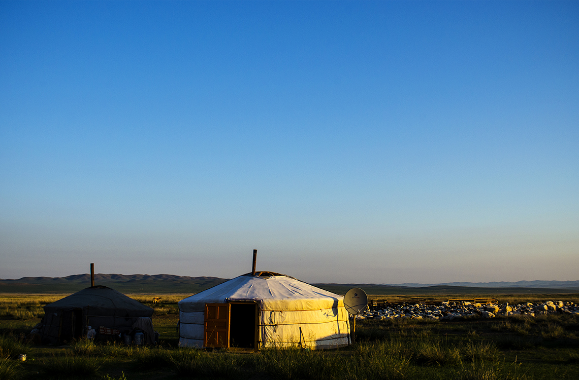 遊牧民の移動式住居ゲル その特徴とモンゴル人の生活の解き明かしDATA