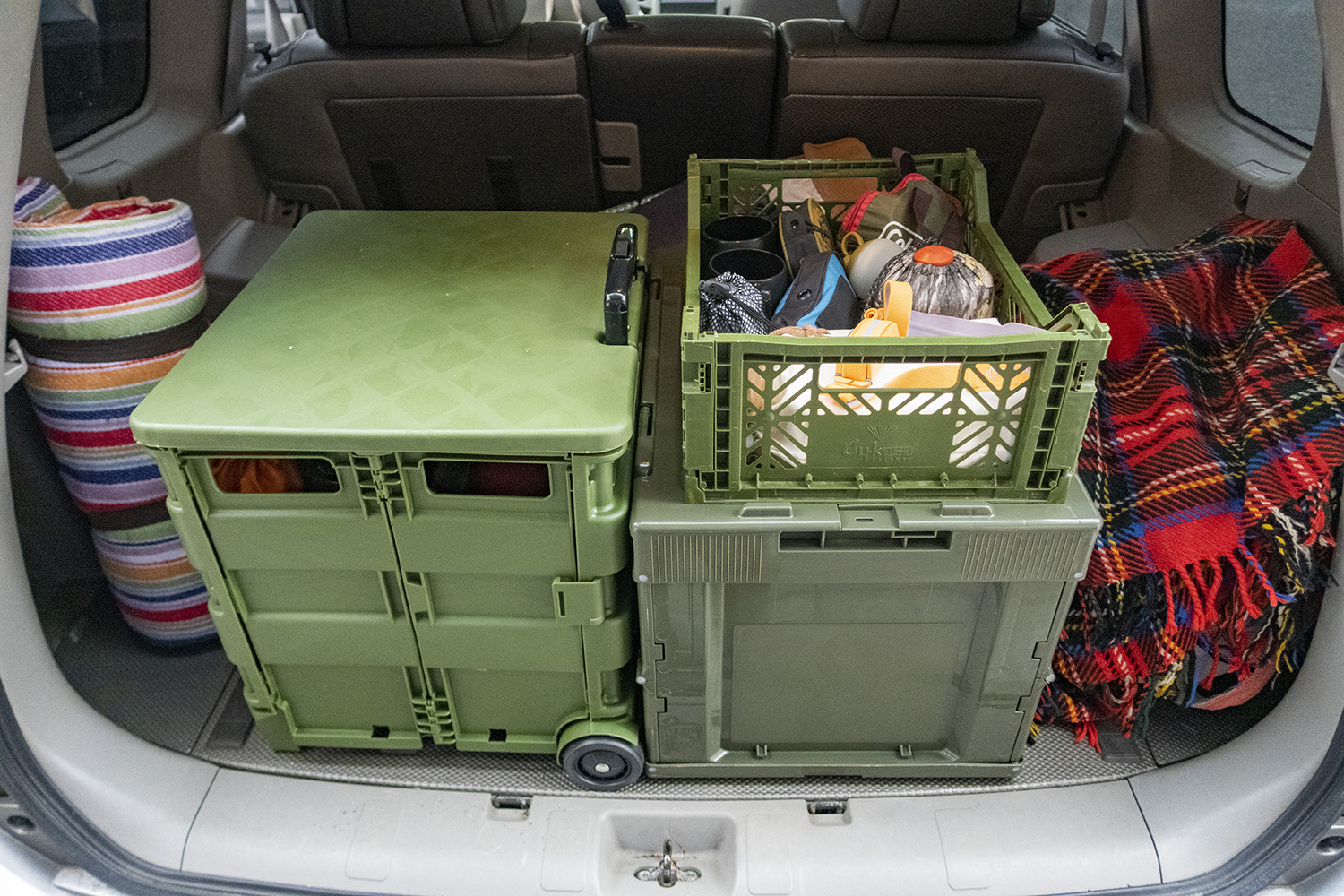 キャンプ用品をうまく車に収納するには？ – みんなに聞いてみた –トランクカーゴ TRUNK