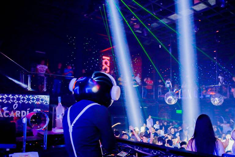 セブ ナイトクラブで朝まで遊ぶ！セブのナイトクラブを徹底解説！ フィリピン現地情報 セブ留学アカデミ