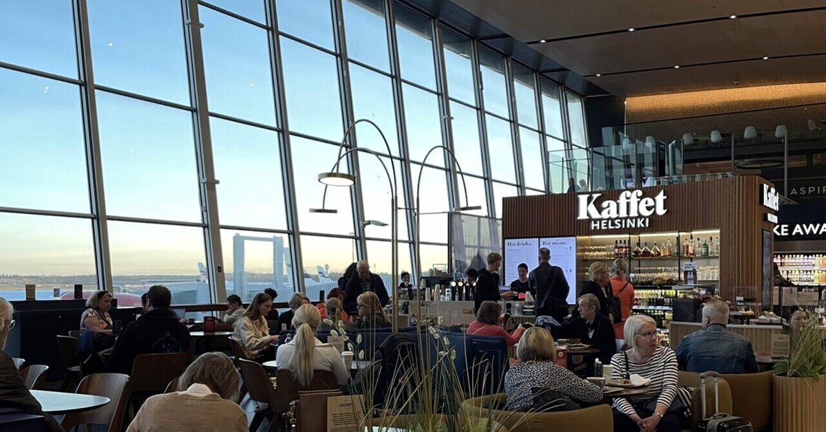 早朝のヘルシンキ空港ヘルシンキ空港フィンエアー航空旅行