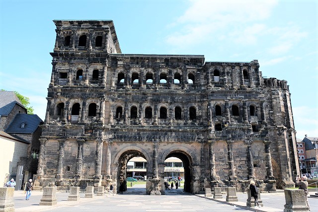 ヨーロッパの世界遺産ホットホリデ