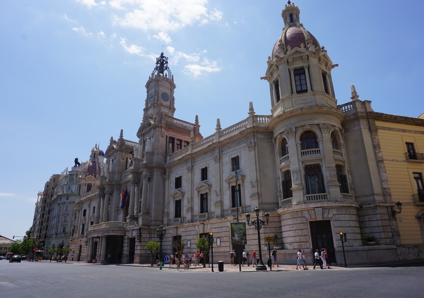 スペインのアリカンテへ Alicante,Spainロンドンからこんにちは♪