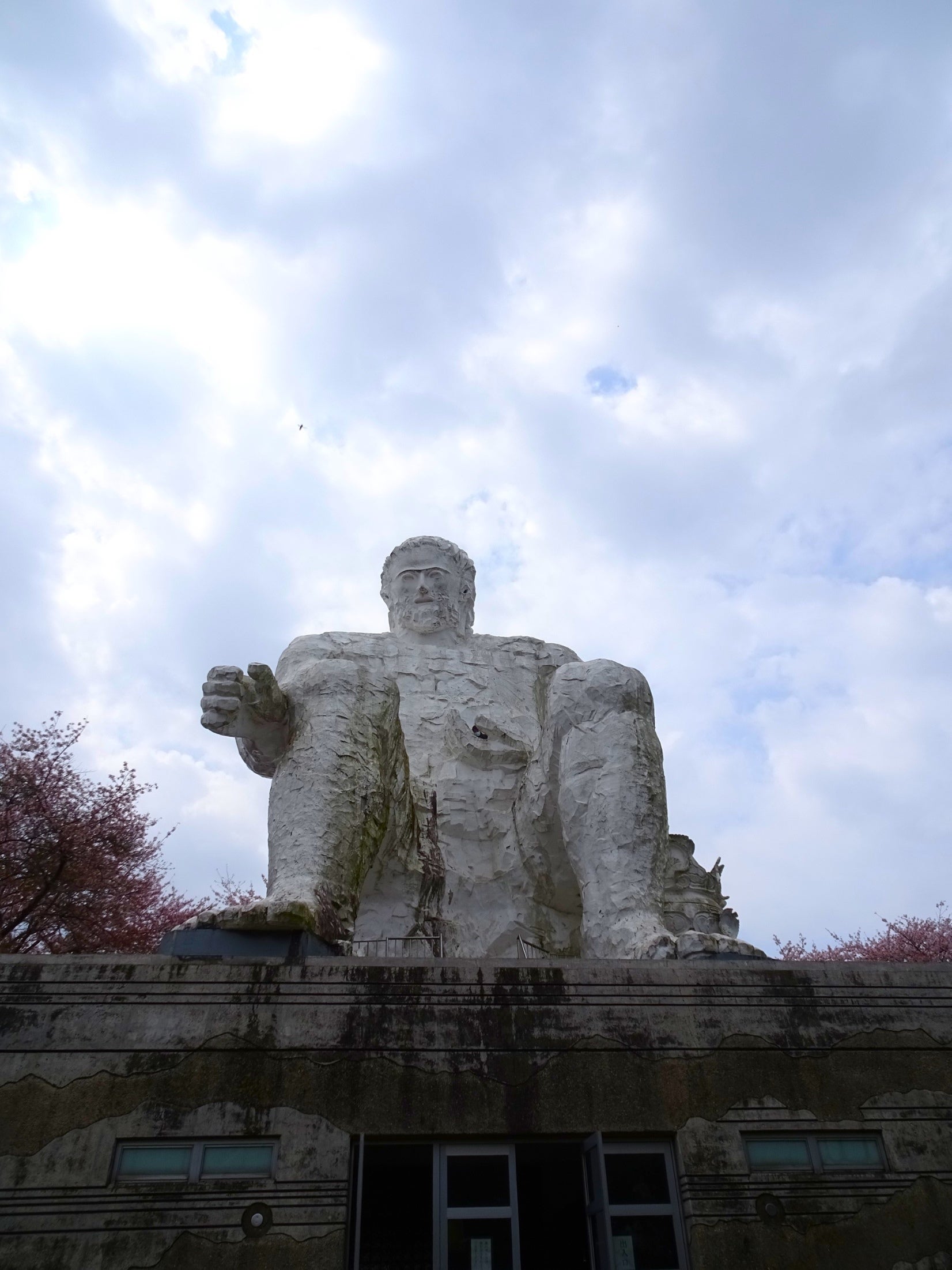 水戸市大串貝塚古墳んぽ～古墳と野の草を観察しながら散歩