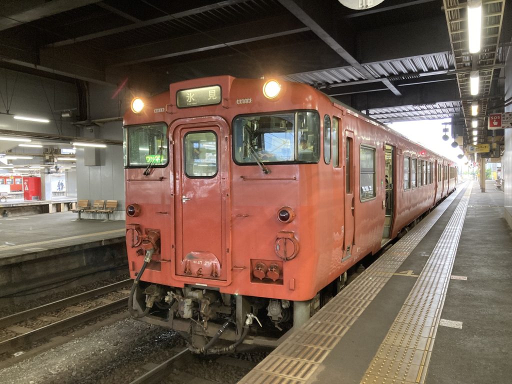 富山県の絶景を楽しむ電車旅