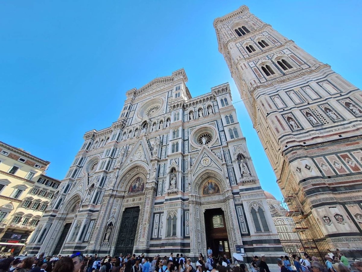 フィレンツェ🇮🇹の象徴的な大聖堂✨ トスカーナCittà Metropolitana di FirenzeFirenzeクアルティエーレ