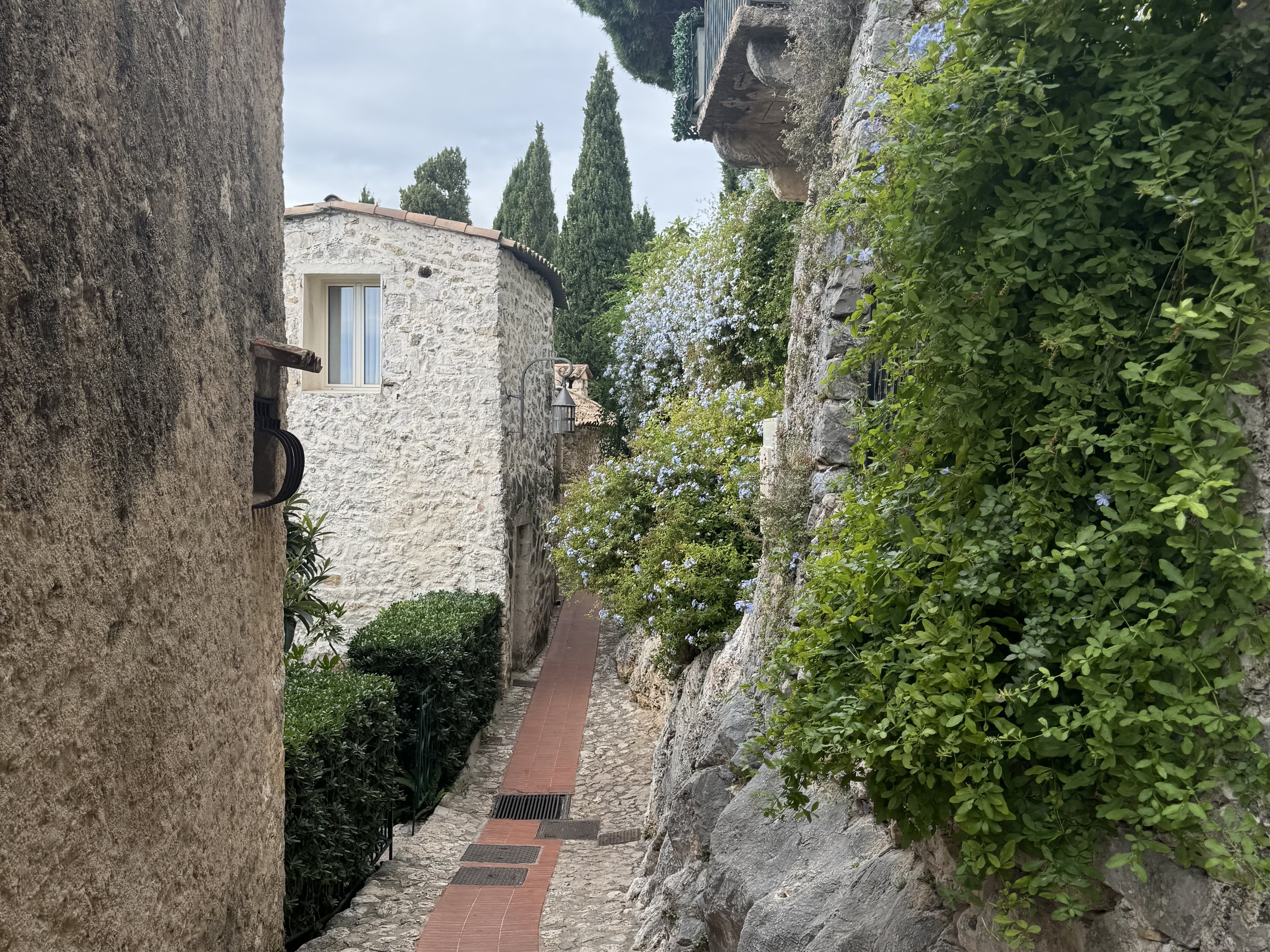 一人旅 フランス旅行の費用体験レポート