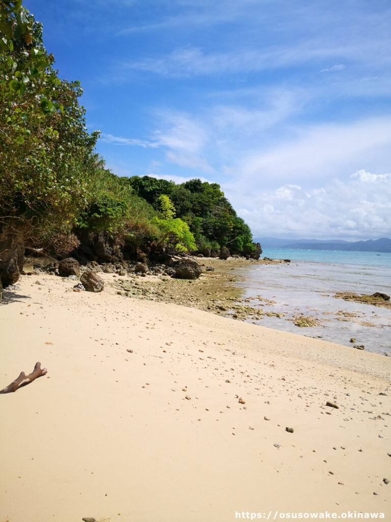 はじめての、ゲイビーチへ。 – 宮古島日記