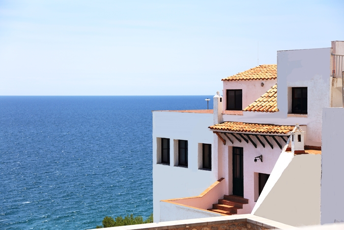 いつか行きたい！ 世界の美しい「白い街」5選