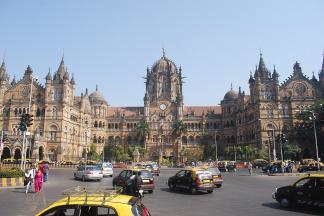 世界遺産をめぐる旅 インド編チャトラパティ・シヴァージー・ターミナス駅 旧ヴィクトリア・ターミナス駅グローバルチャレンジ