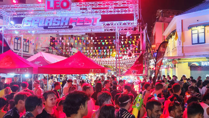 タイ バンコクの夜遊びスポット5選!男女問わずバンコクの夜を楽しもうRika Saki World🌐世界一周中のバックパッカ