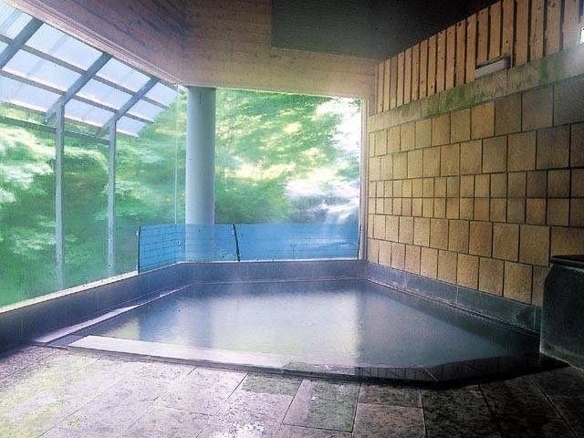 吹上温泉 峯雲閣 宮城県 宿泊記 「滝壺で豪快な湯浴みができる」秘境温泉