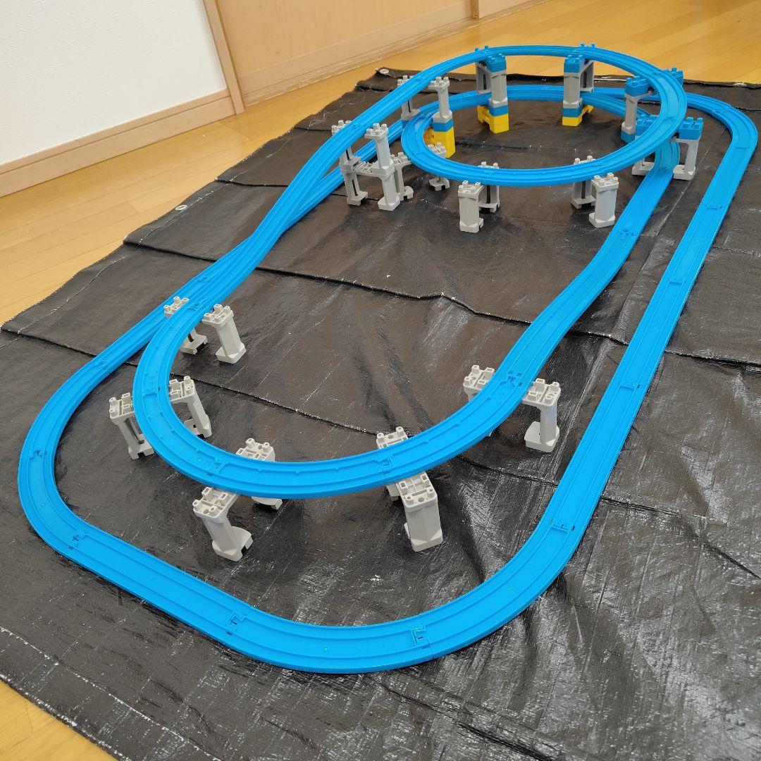 固定は必要？プラレールのコースを自作で作ってみた│WakuWaku KIDS!!!! わくわくキッズ