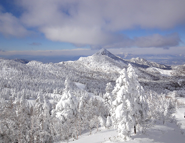 横手山の満天ビューテラス、雲上のパン屋さんへ行ってきました！！北信州からごきげんよう