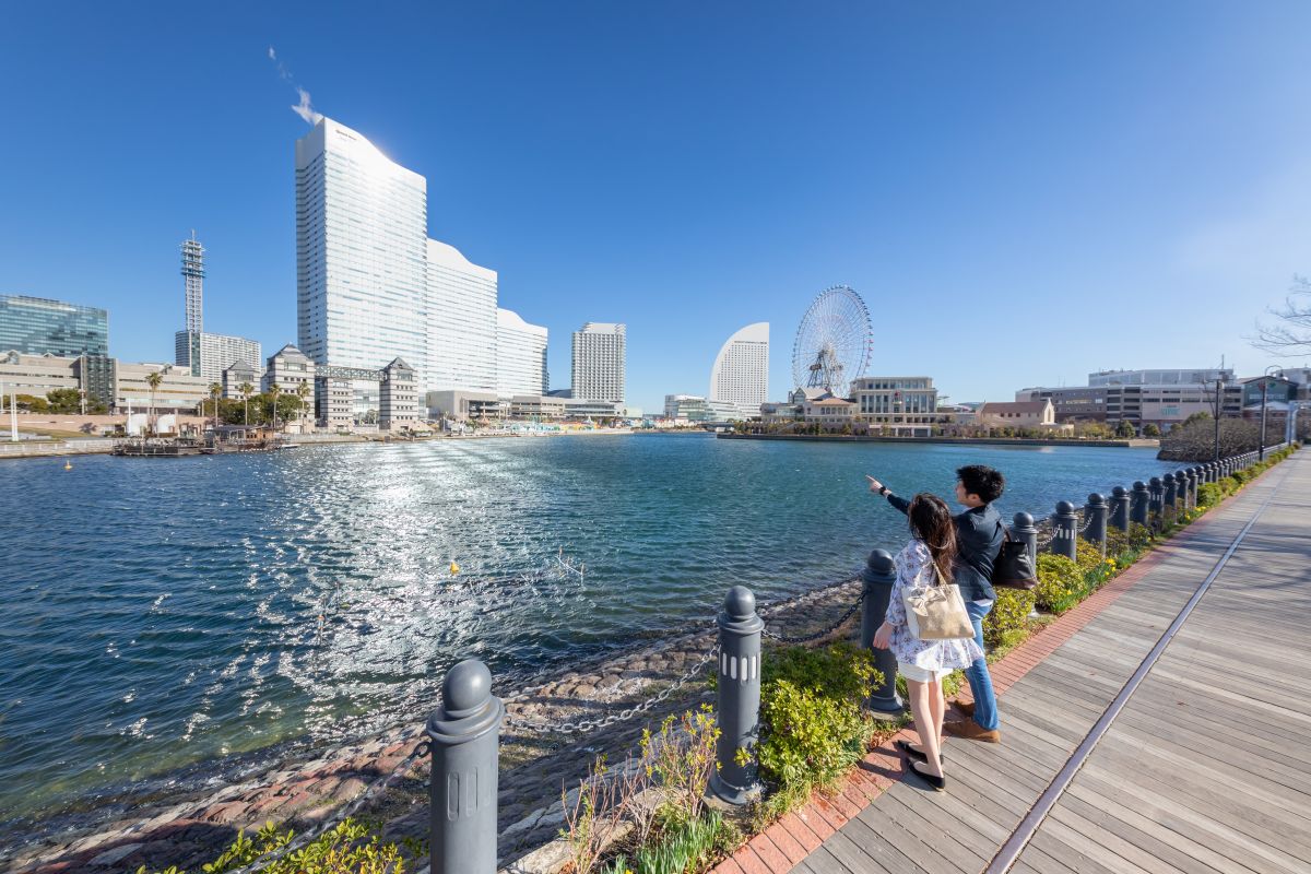 ねこらんまん展 in 横浜赤レンガ倉庫～異国の風に吹かれて～ アクセス