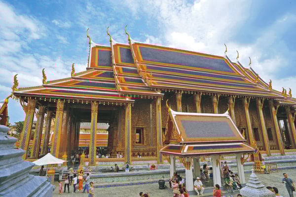 2025年10月最新 ワット・プラ・ケオ エメラルド寺院王宮の魅力を徹底解剖！バンコク観光