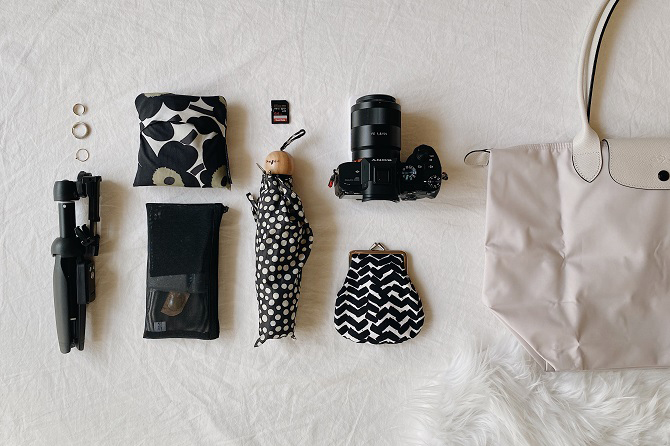 40代・思い立って出かけた「温泉ひとり旅」。日帰りだから荷物も最小限にESSEonline エッセ オンライン