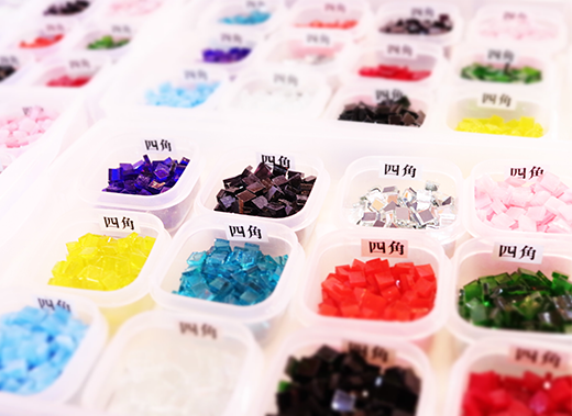 トルコ イスタンブールの街の家屋は⁡ シックで上品な内装と開放的なつくりが特徴🏡⁡ ⁡