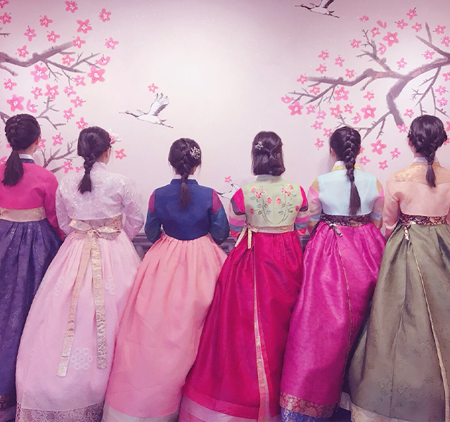 イエス韓服 チマチョゴリレンタル 市庁・光化門 ソウル