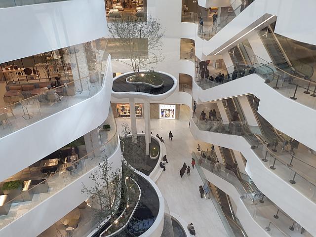 ザ・現代ソウル汝矣島・永登浦 ソウル のショッピング店韓国旅行「コネスト」