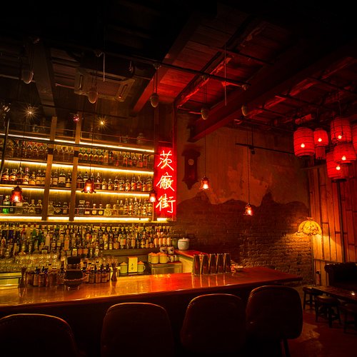 マレーシア在住日本人のおすすめ！人気夜遊びスポット36選！2ページロコタビ