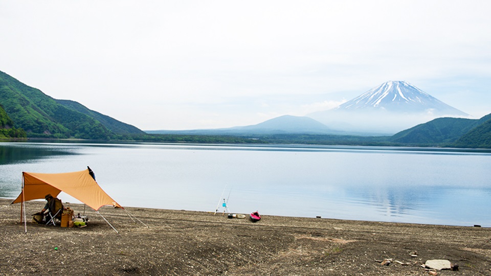 夏を快適に過ごせる！ウォーターアクティビティも楽しめるキャンプ場12選 山梨県– ガルビィプラス