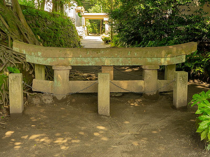 黒神埋没鳥居 クチコミ・アクセス・周辺情報桜島・古里温泉 -
