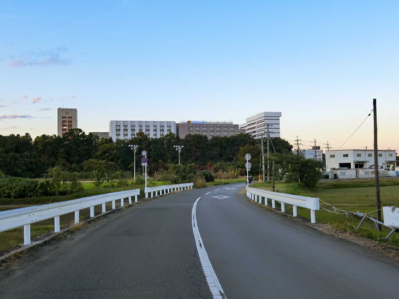 東京の橋，建造物 – ものつくり大学