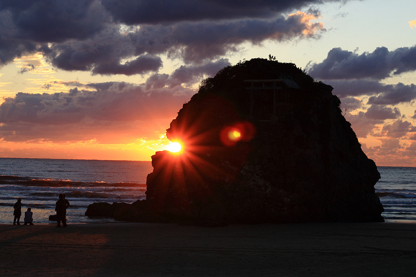 稲佐の浜夕日夕陽イマソラ空sunset ⠀観光旅行出雲島根写真好きな人と繋がりたい旅行好きな人と繋がりたいグルメ癒し自然traveljapanizumotravelgraminstatravelphotoofthedaylikeforlikes景點打卡日本哈日族일본
