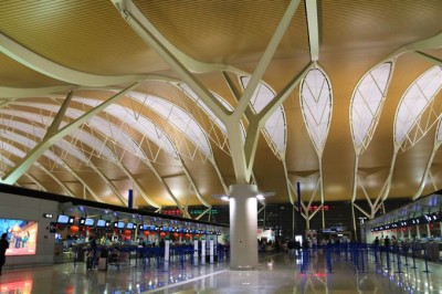 浦東空港の免税店で見つけたこんなお土産。上海ナビ