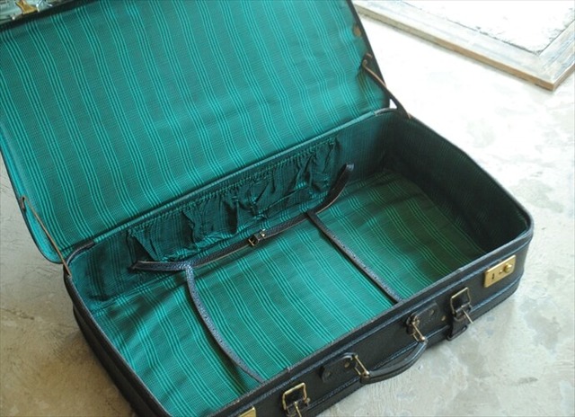 □古いスーツケース ＲＥＴＲＯ ビンティージ・レア□