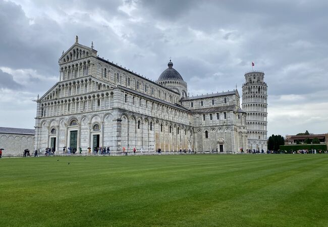 ピサの斜塔 ドゥオモ広場 ピサ トスカーナ イタリア藤谷貴暢オフィシャルサイト