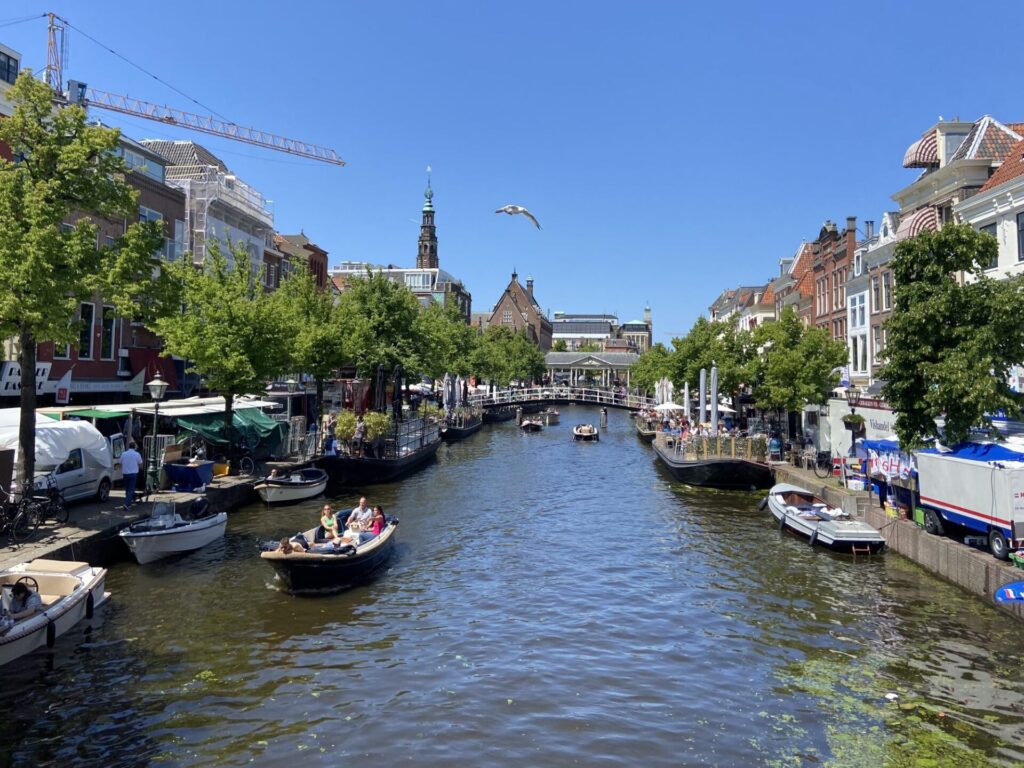 水辺の美しい景色を求めてオランダ＆ベルギーへ ＜2＞ アムステルダムの街歩き