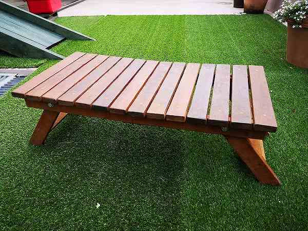 キャンプのテーブルを100均で自作！釘もトンカチも不要の簡単DIY！山行こ