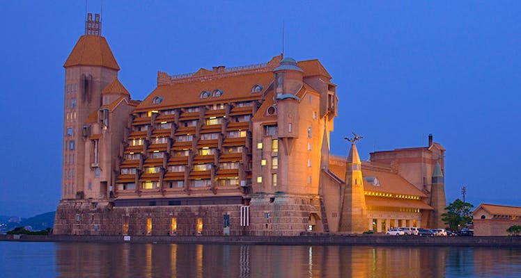 日本のアマルフィ 雑賀崎に宿泊してみた旅する飲んべえ·さちこ