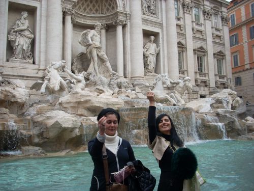 悲報 トレビの泉が干上がっていた・ 工事中嫁と旅行ブログ