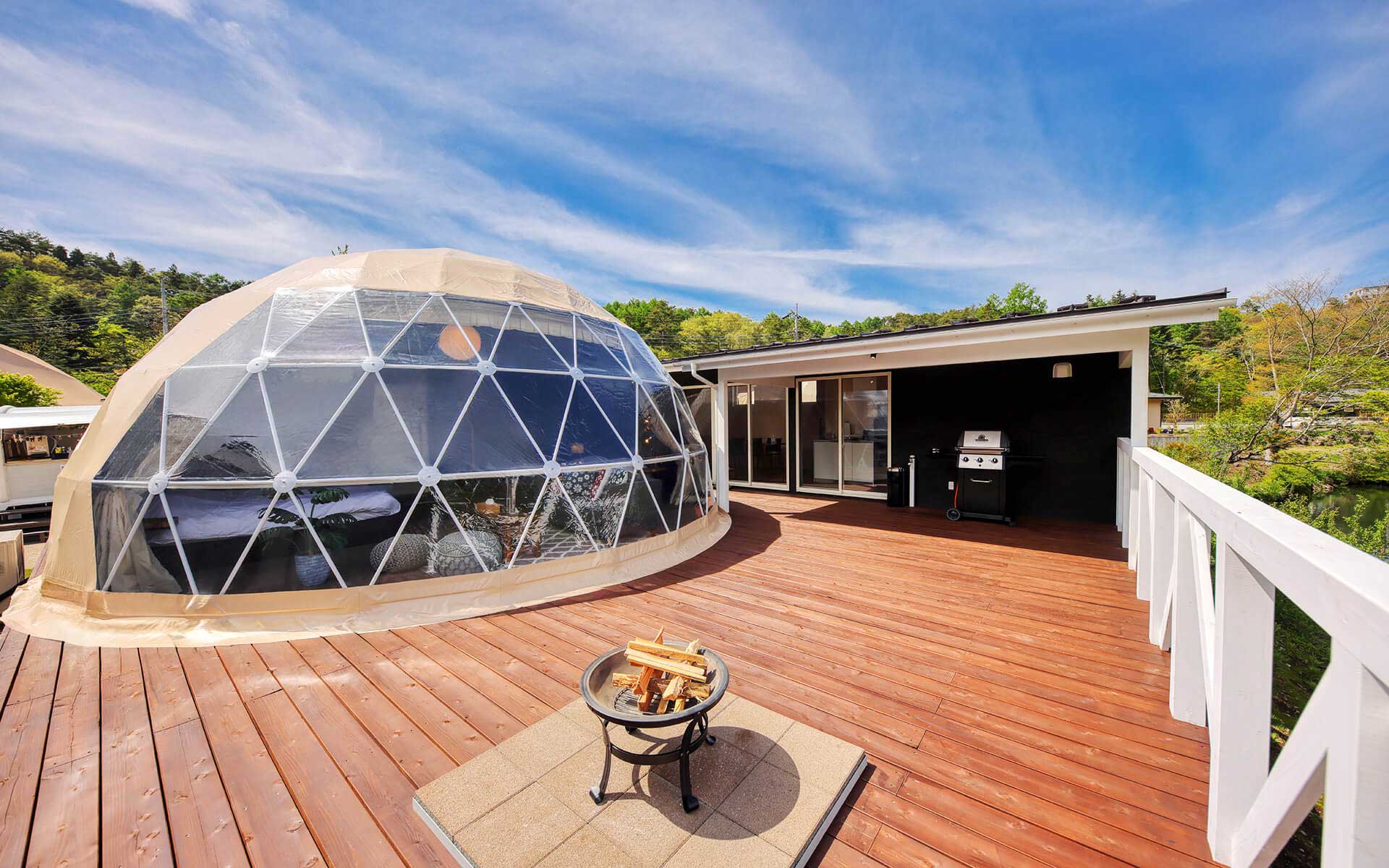 海外のおしゃれグランピングサイトに学ぼうグランピング・ドームテントのインテリアコーディネート集グランプレス