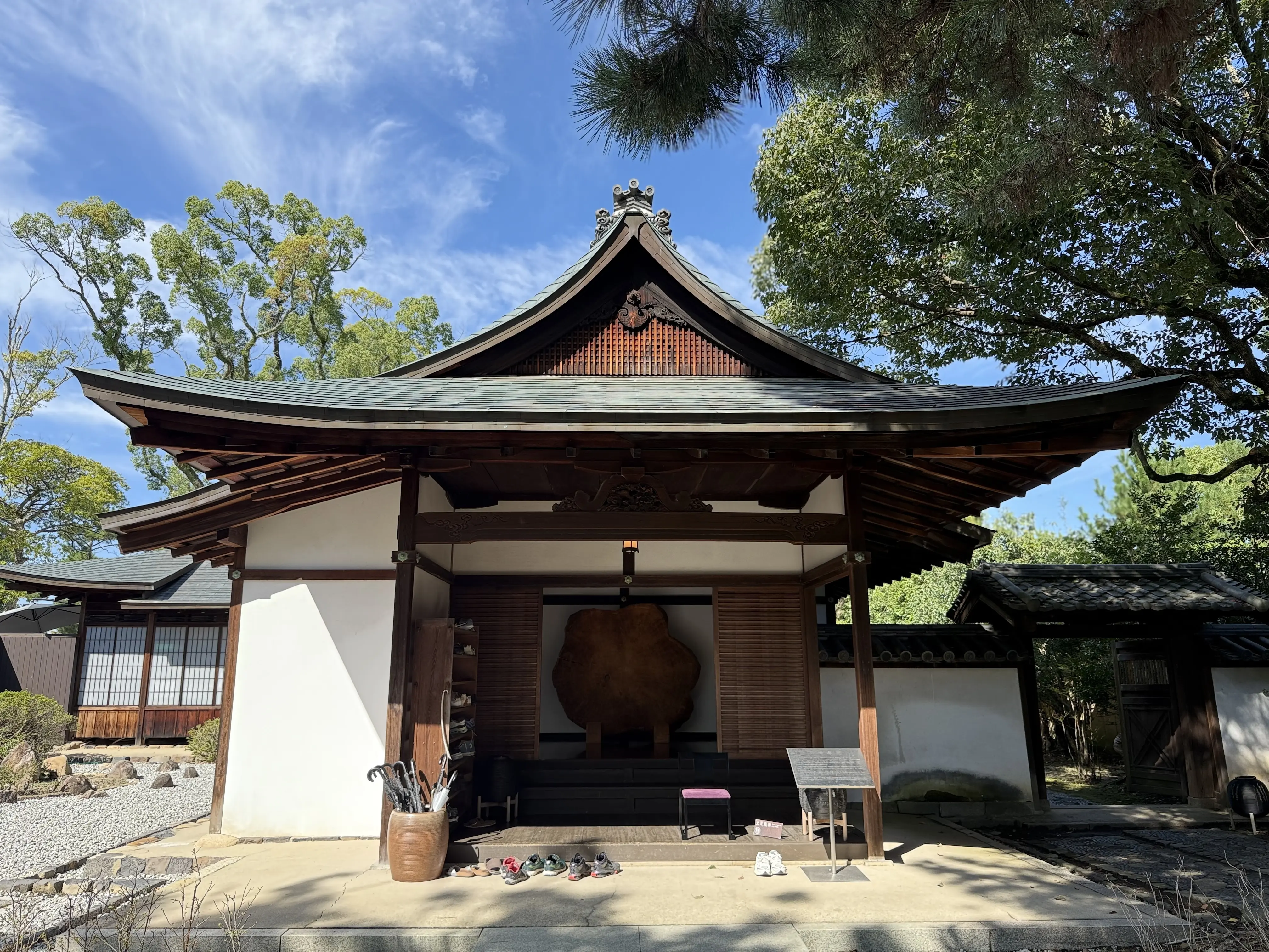 絶景穴場の青空テラスと絶品ランチ